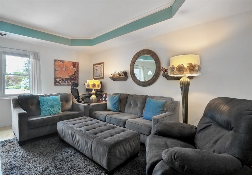 26 School St 205