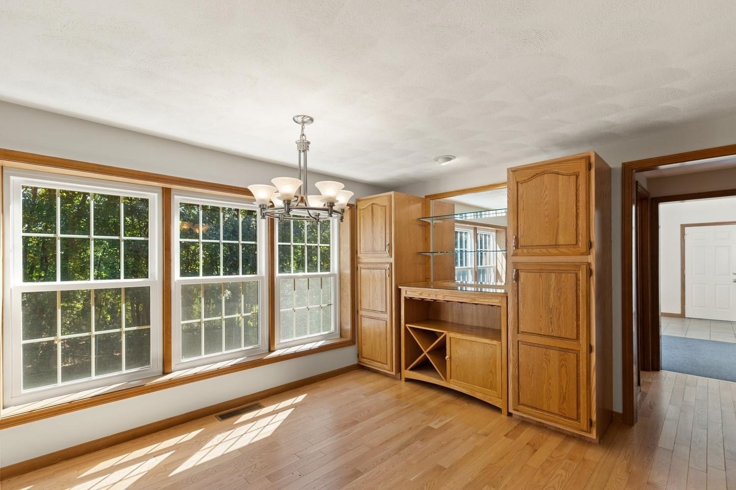 3 Karen Way, Methuen, MA, 3 Karen Way, Methuen, MA Photo #10