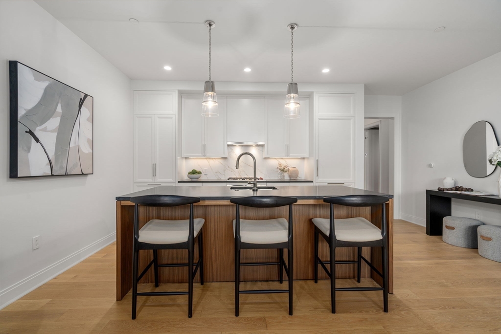 100 Linden Street Unit 102