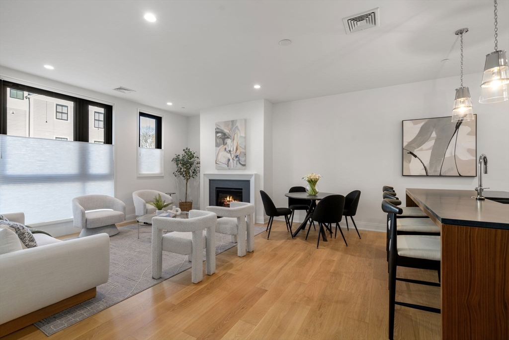 100 Linden Street Unit 102