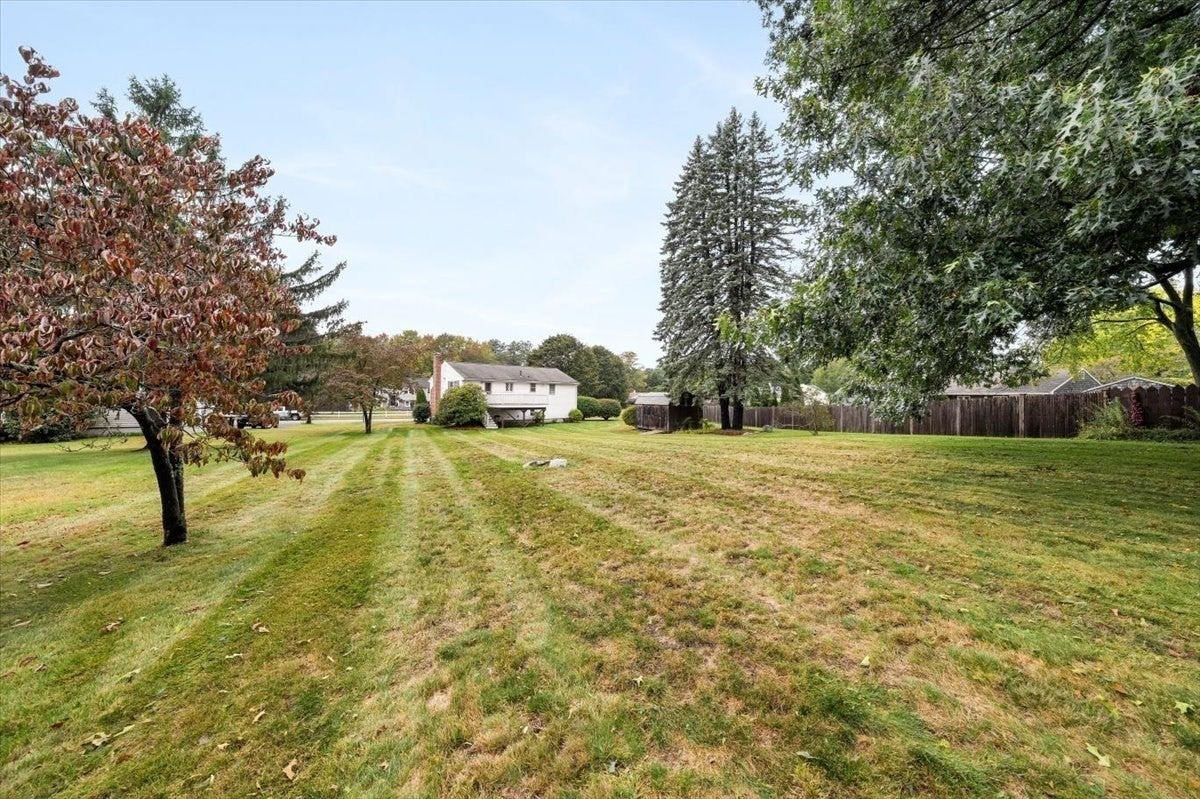 54 Apple D'or Road, Framingham, MA, 54 Apple D'or Road, Framingham, MA Photo #28