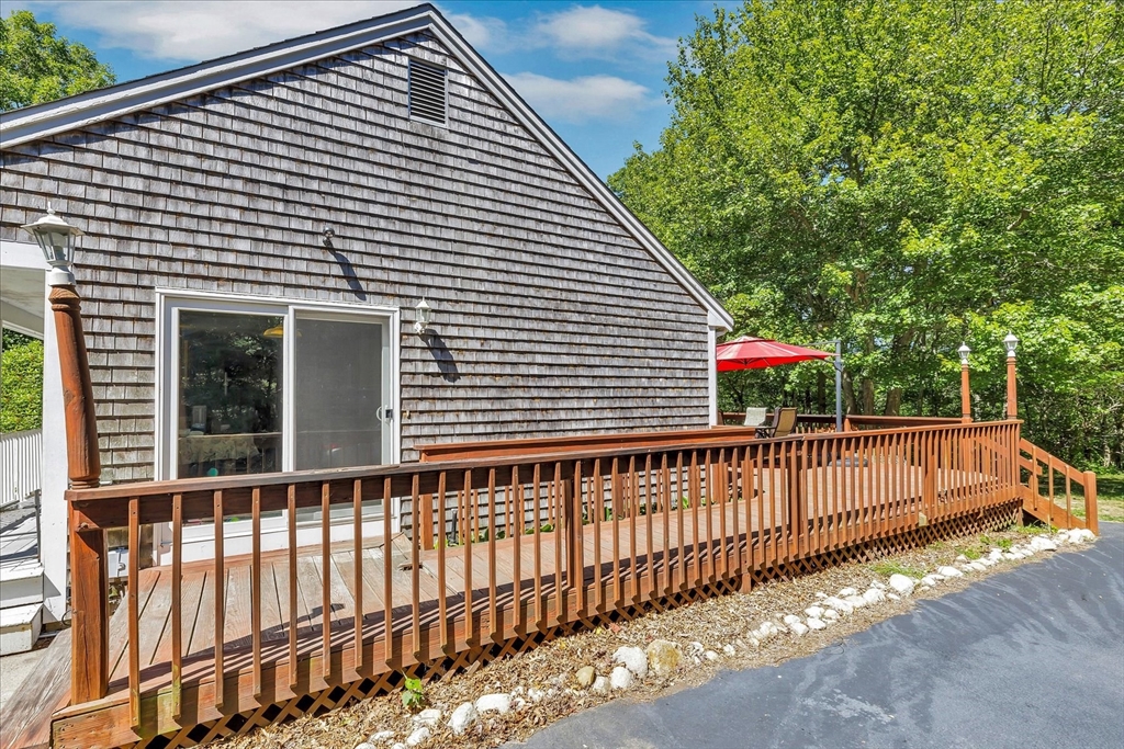 25 Great Woods Rd