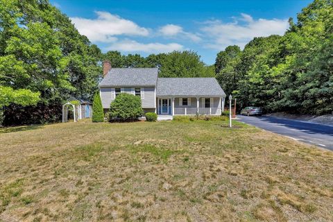 25 Great Woods Rd Plymouth MA 02360