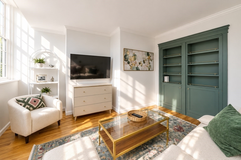 106 13th Street 327
