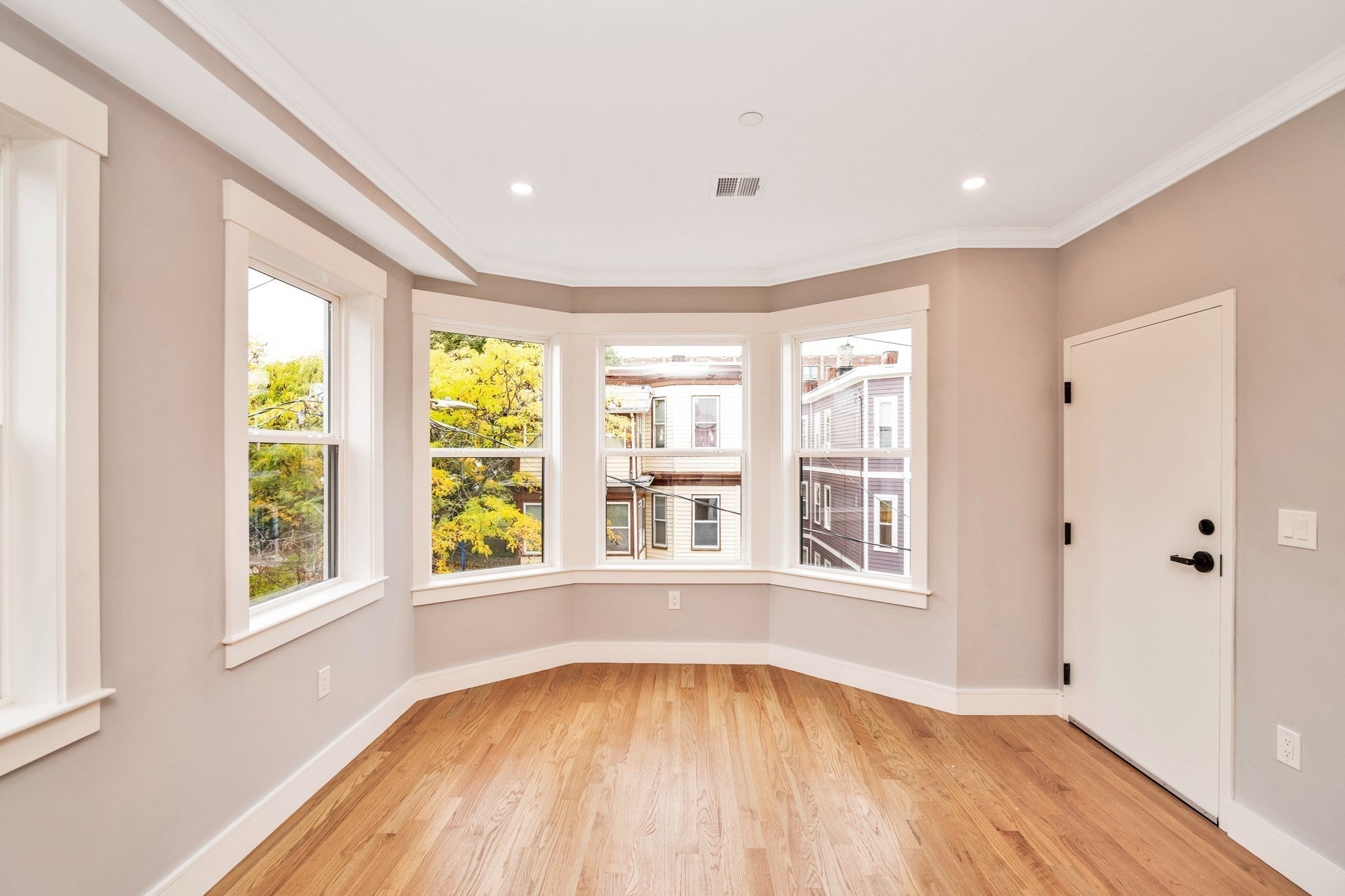 5 Glenburne Street, Boston, MA, 5 Glenburne Street, Boston, MA Photo #5
