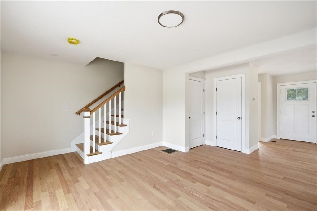9 Jasmine Way, Bridgewater, MA Photo #10