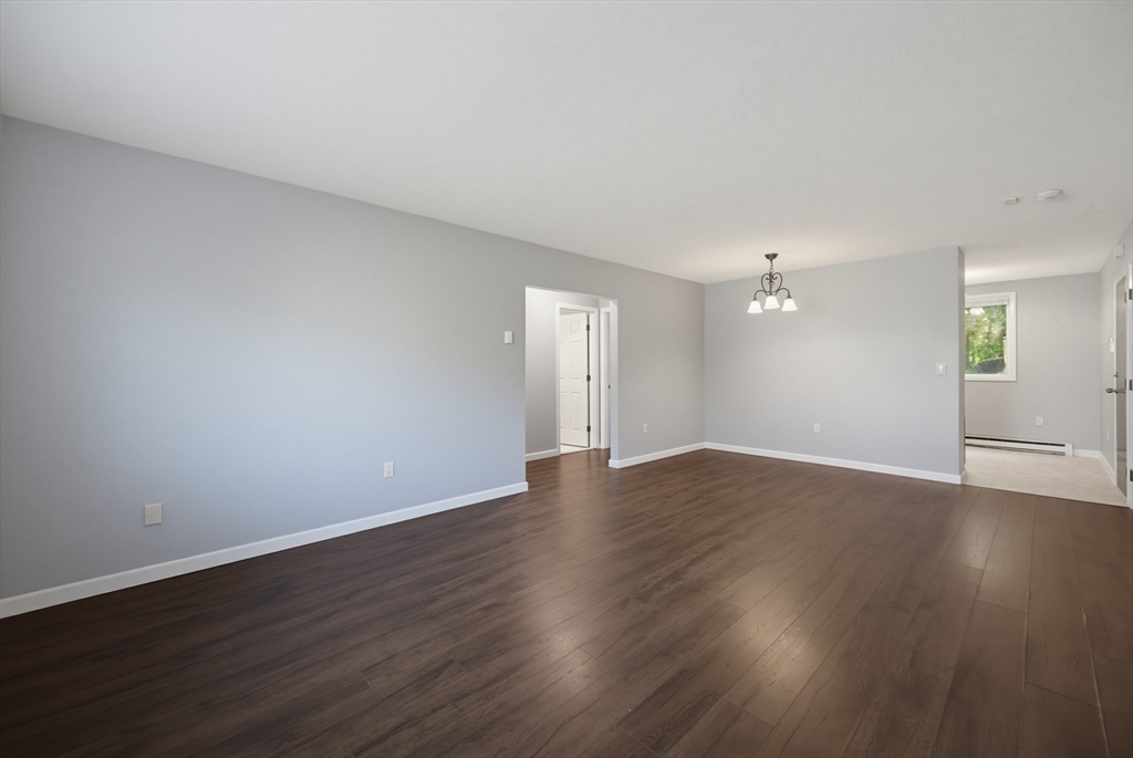 121 Bailey St. B11