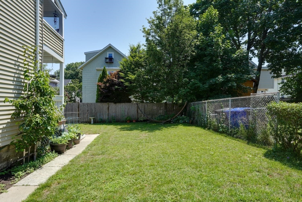 67 Webster St 2