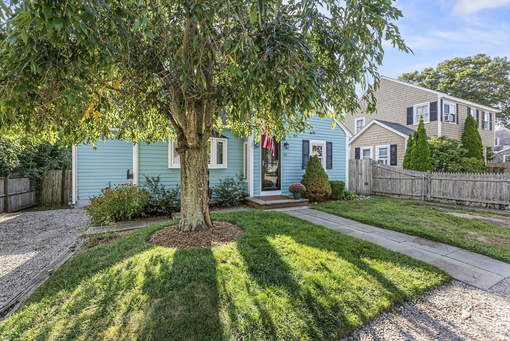 15 Leland Road