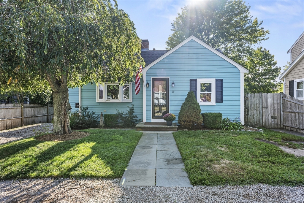 15 Leland Road