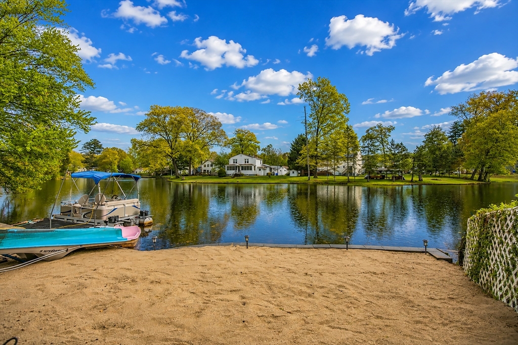 54 West Shore Dr