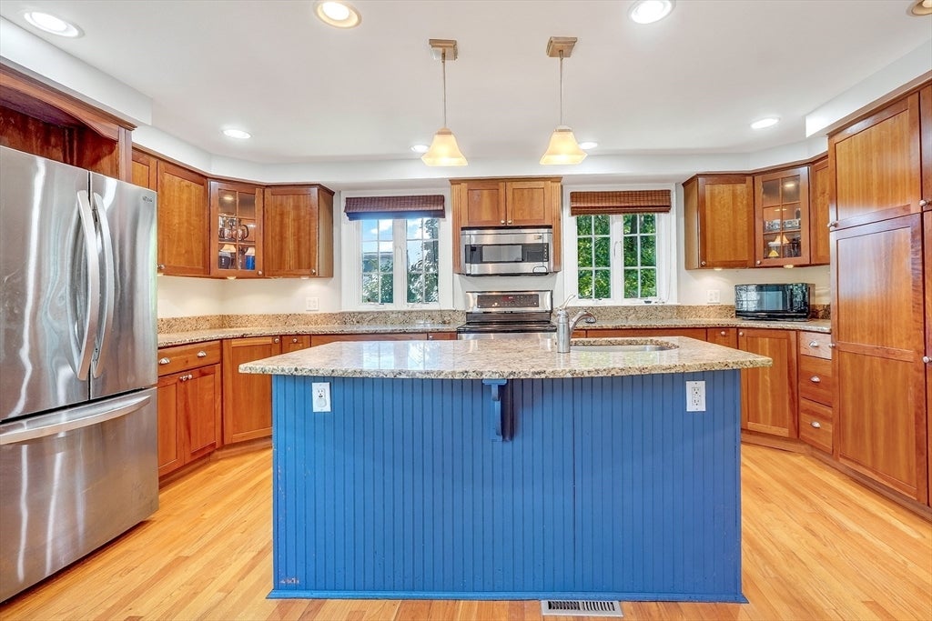4 Sherman Road, Stoneham, MA, 4 Sherman Road, Stoneham, MA Photo #11