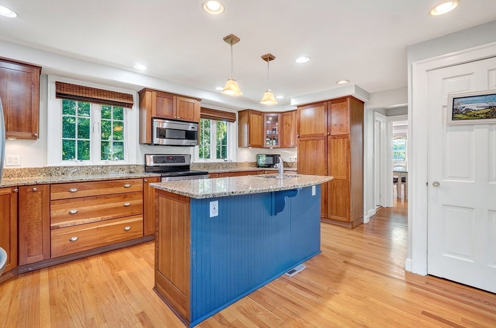 4 Sherman Road, Stoneham, MA, 4 Sherman Road, Stoneham, MA Photo #12