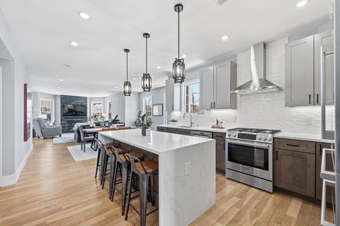 14 Maple St 14 Watertown MA 02472