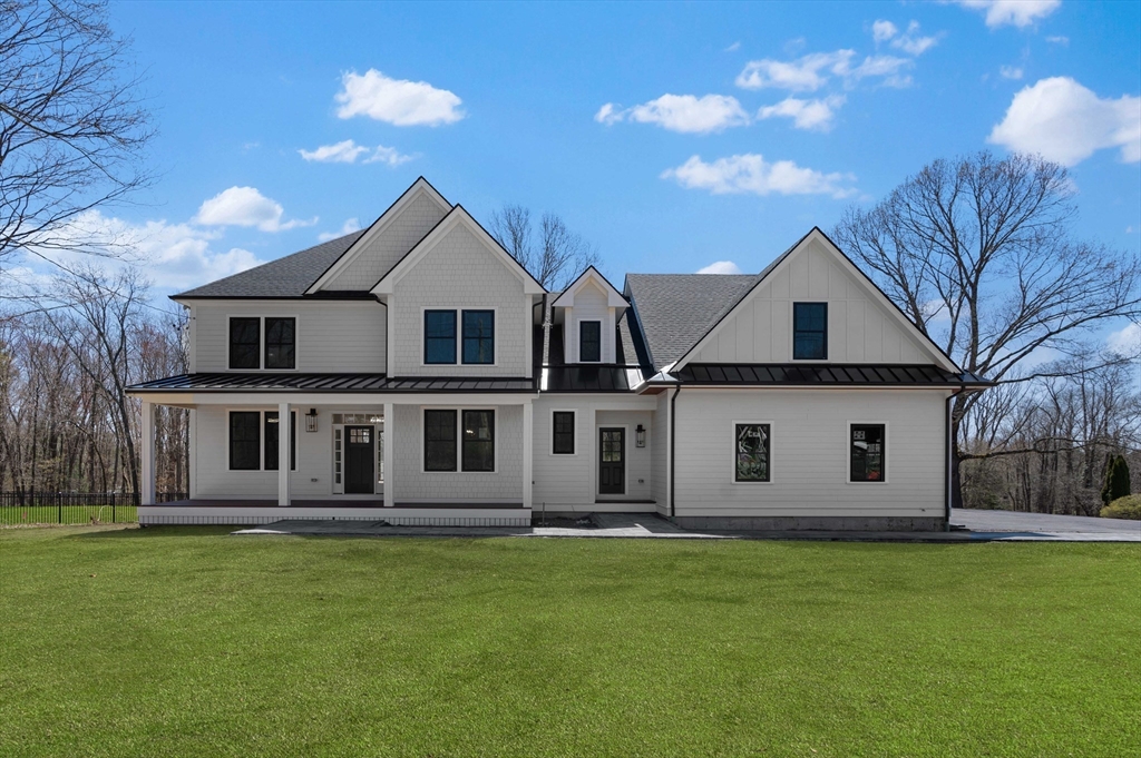6 Sanders Lane