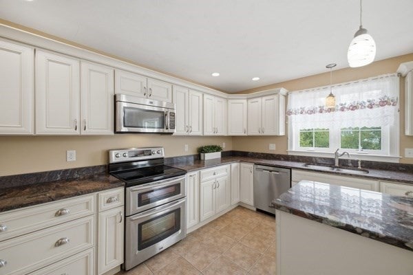 273 Maple Ave, Rutland, MA Photo #12