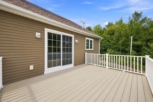 273 Maple Ave, Rutland, MA Photo #18