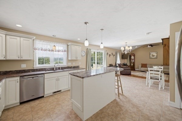 273 Maple Ave, Rutland, MA Photo #14