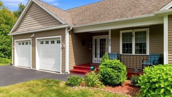 273 Maple Ave