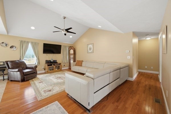 273 Maple Ave, Rutland, MA Photo #8