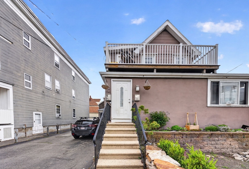 52 Trident Ave 52