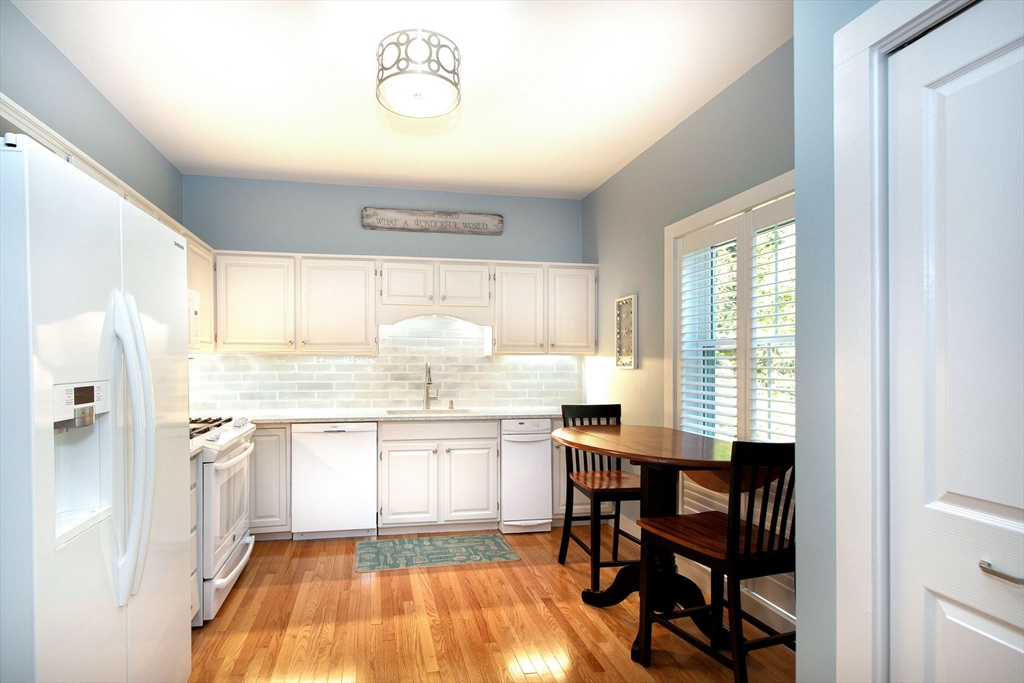 1 Gatehouse Ln 1