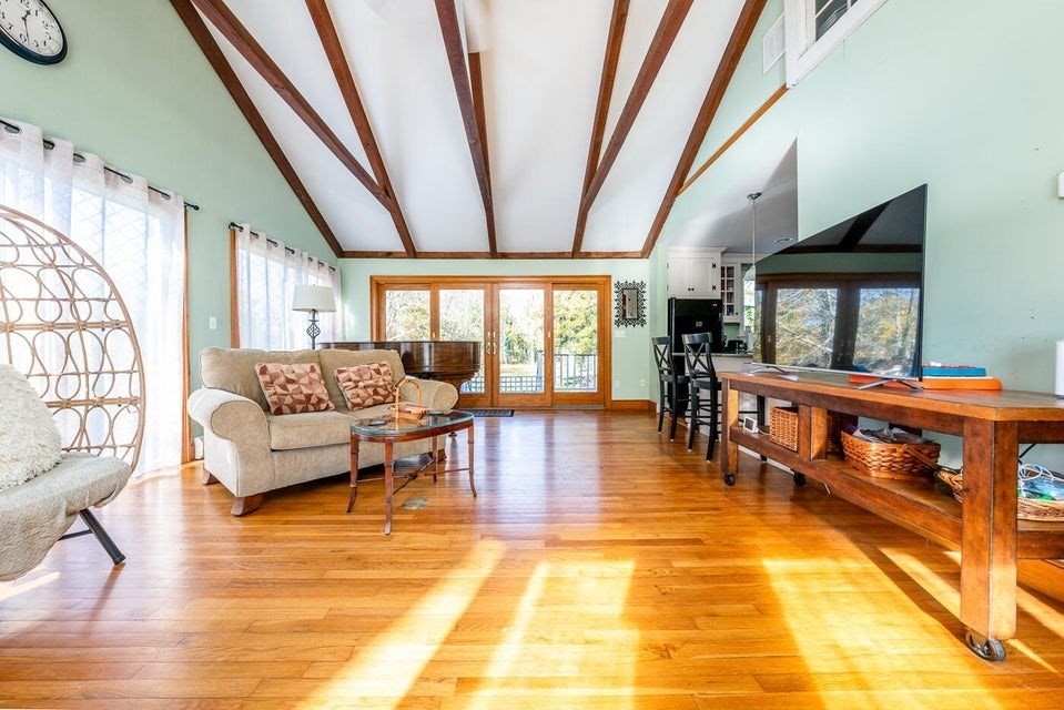 116 Main Street (Rt 6a)