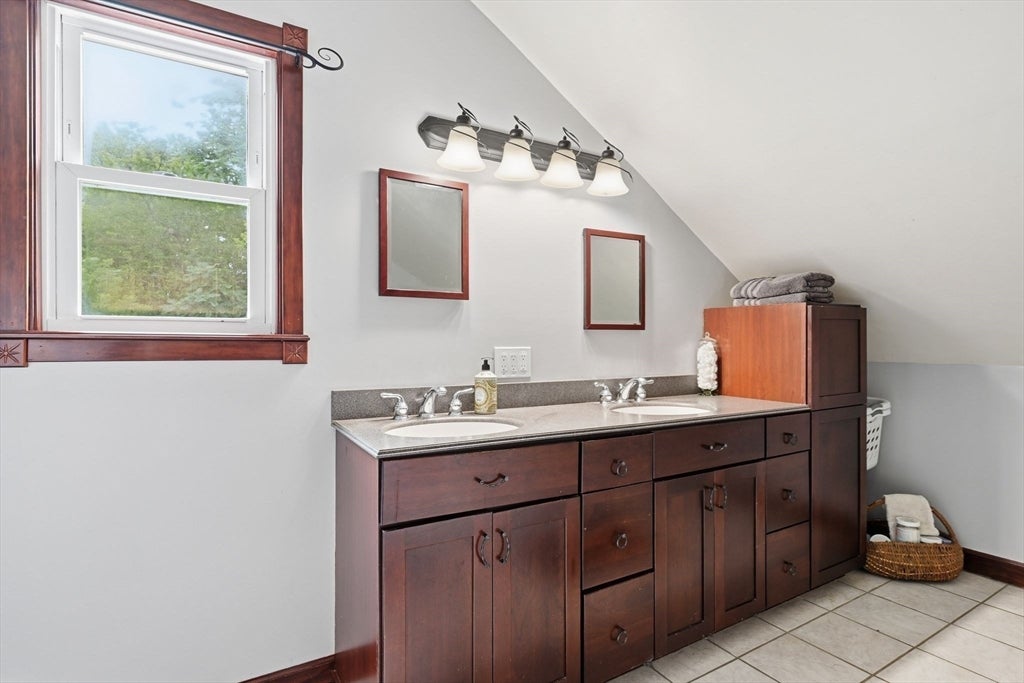 142 Cooper ST, Agawam, MA, 142 Cooper ST, Agawam, MA Photo #24