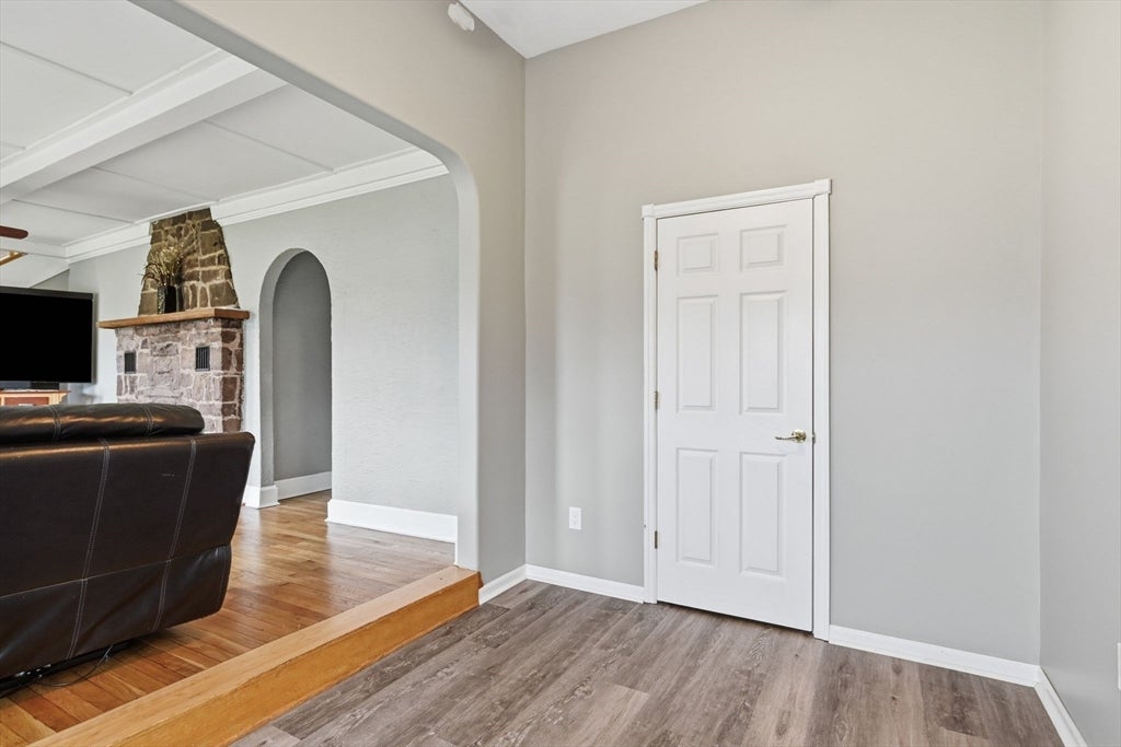 142 Cooper ST, Agawam, MA, 142 Cooper ST, Agawam, MA Photo #4