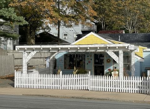 470 Humphrey Street Swampscott MA 01907