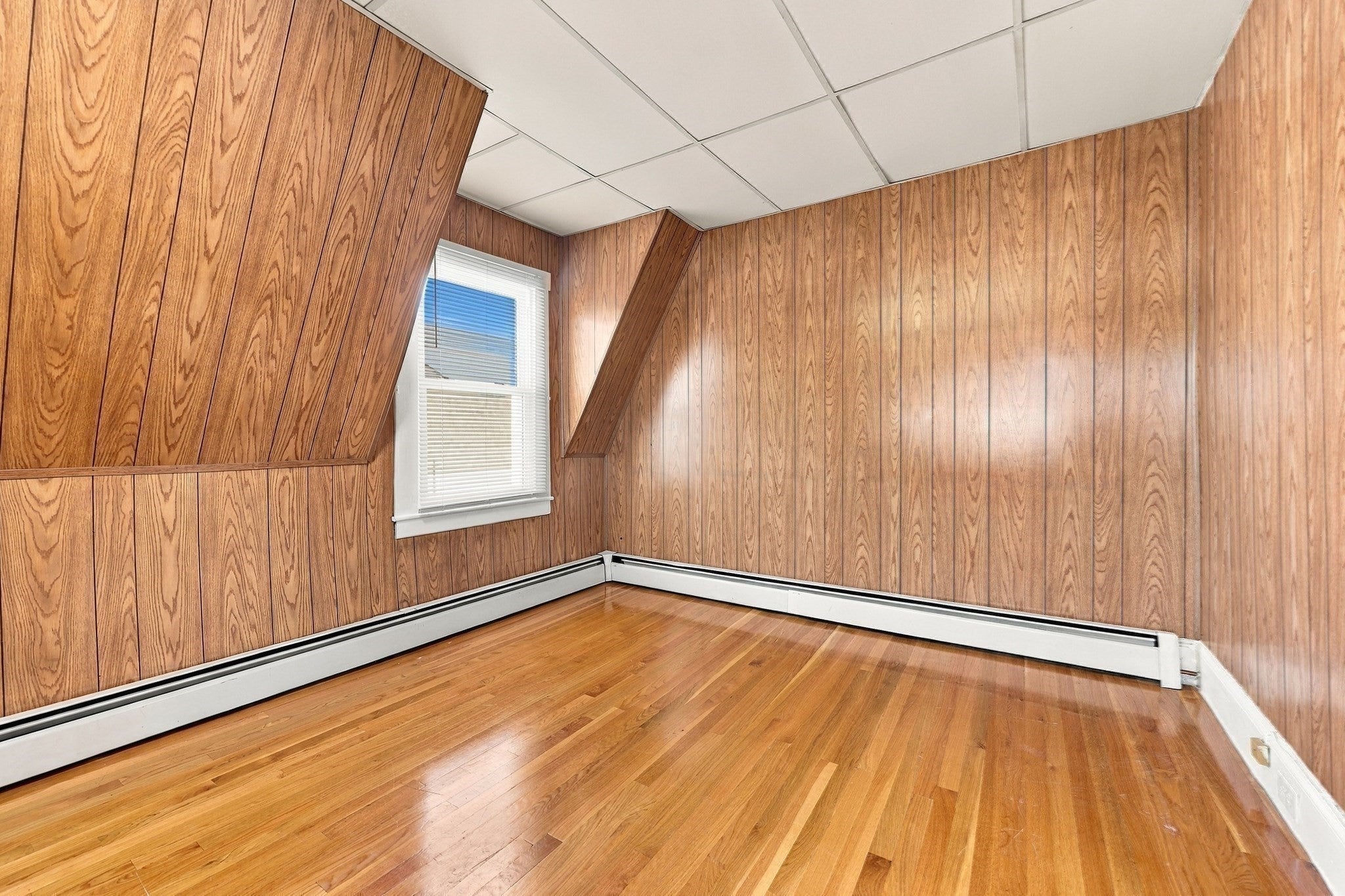 40 Bunker Hill Ave, Lowell, MA, 40 Bunker Hill Ave, Lowell, MA Photo #35