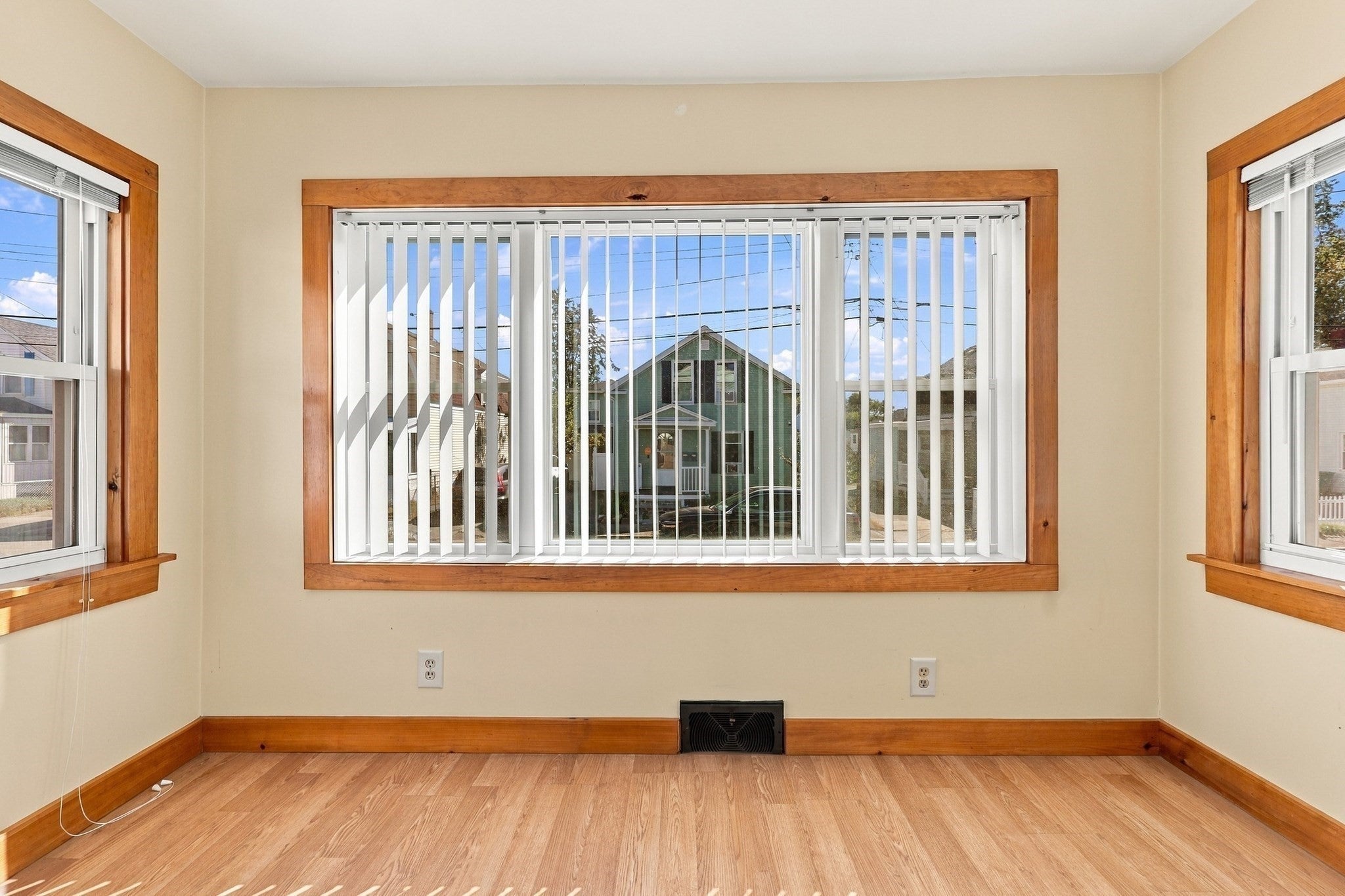 40 Bunker Hill Ave