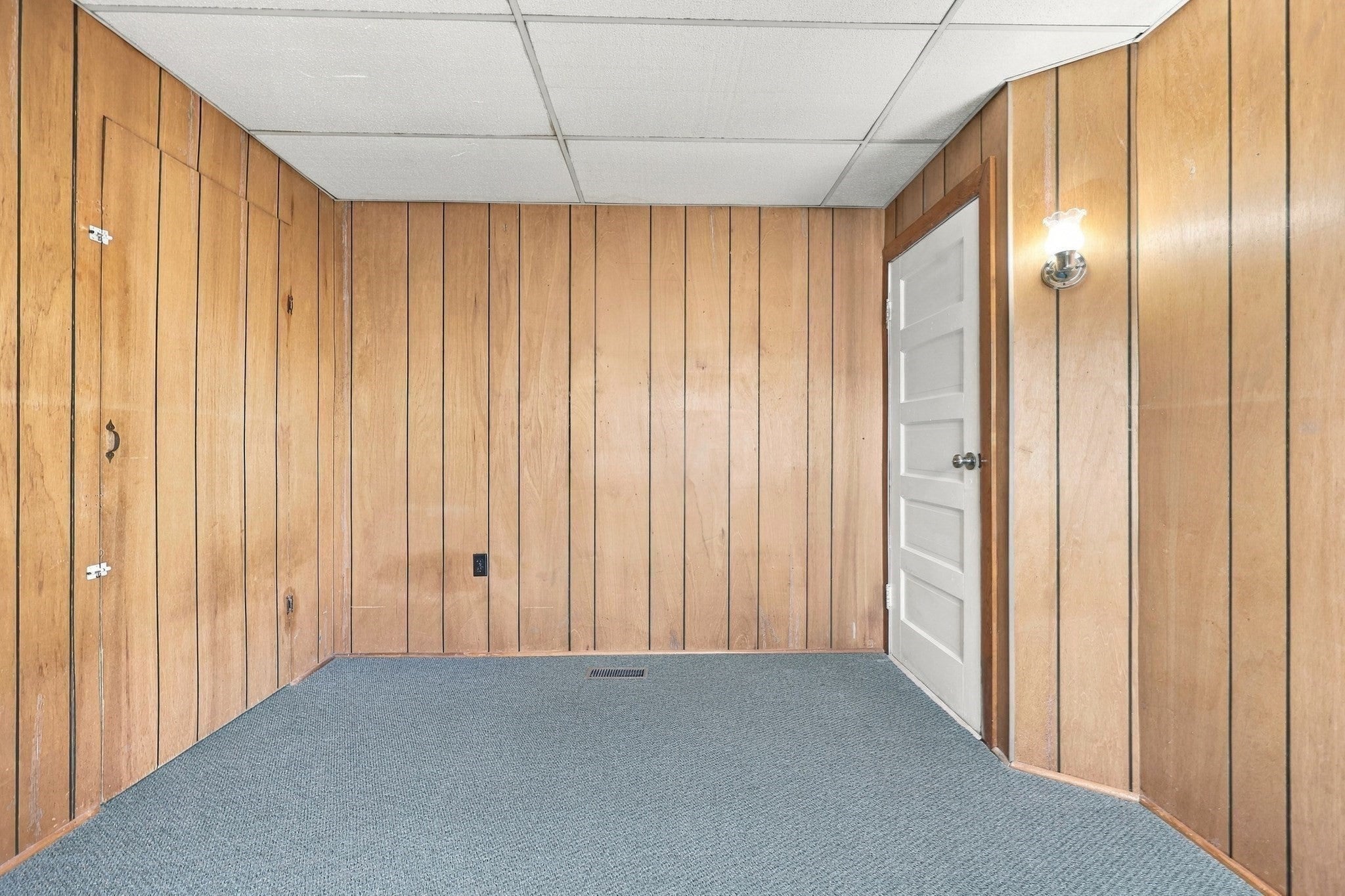 40 Bunker Hill Ave, Lowell, MA, 40 Bunker Hill Ave, Lowell, MA Photo #18