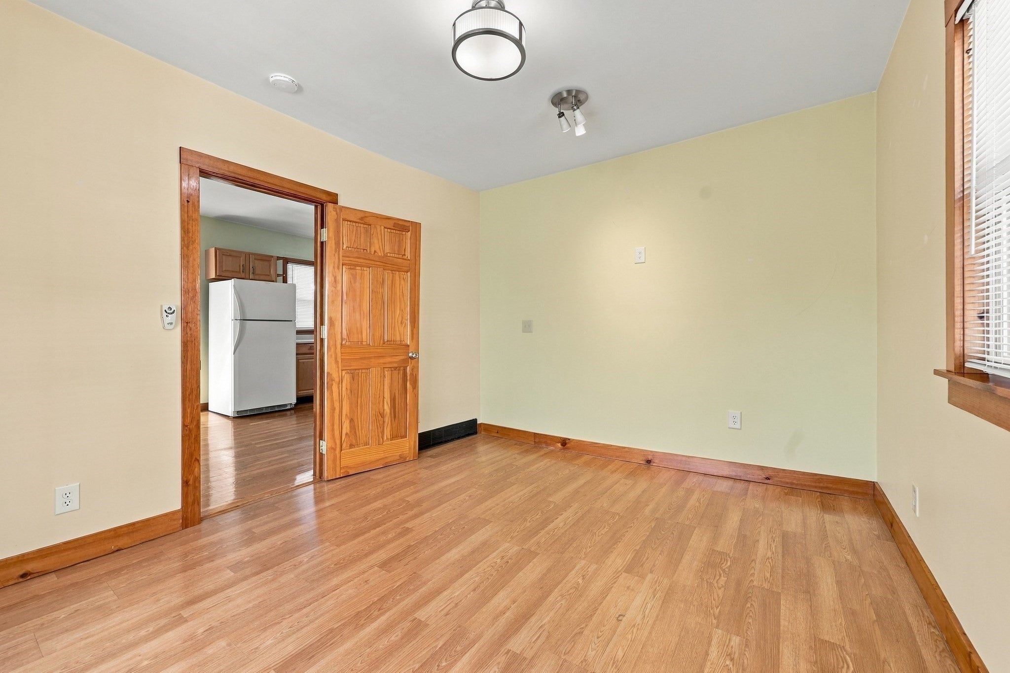 40 Bunker Hill Ave, Lowell, MA, 40 Bunker Hill Ave, Lowell, MA Photo #8