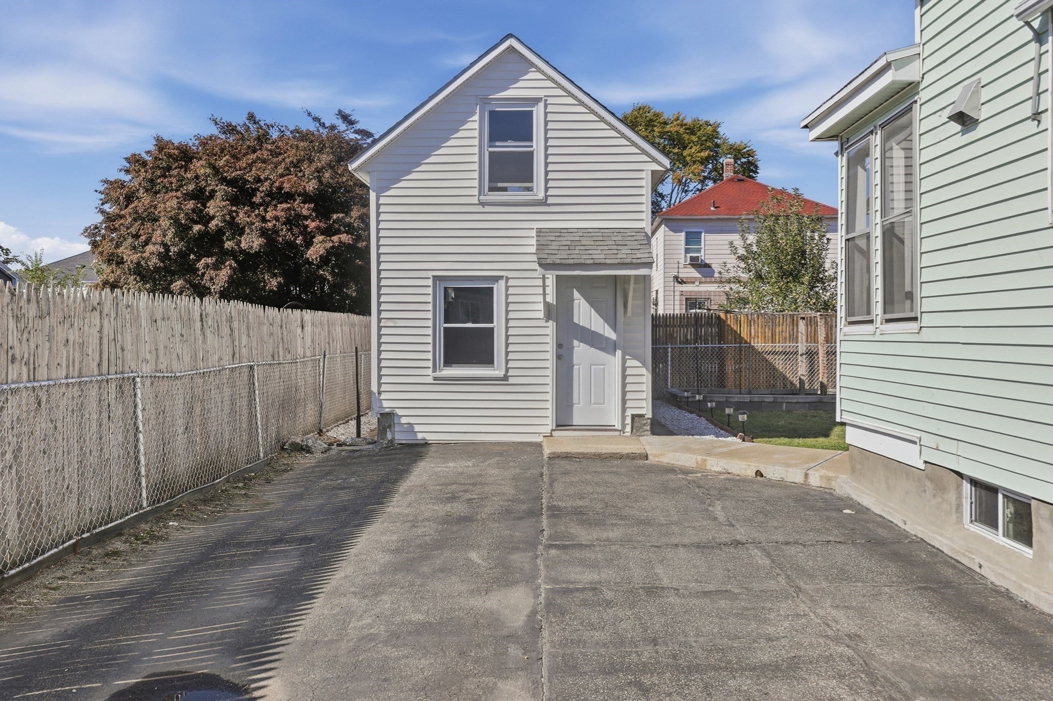40 Bunker Hill Ave