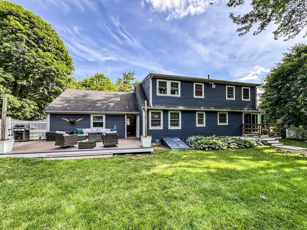 15 Whitney Dr