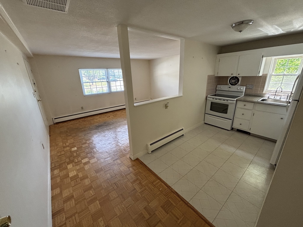 90 Washington Park Dr 1
