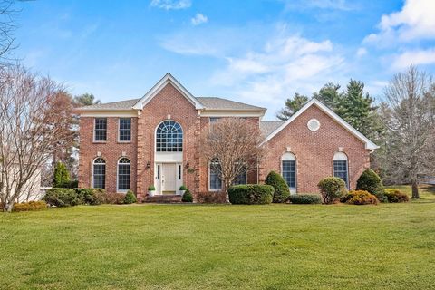 30 Hancock Rd Franklin MA 02038