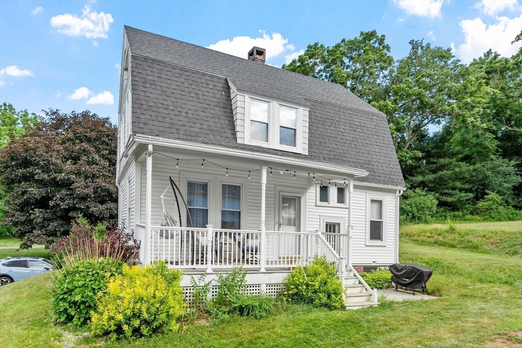 269 Salem St
