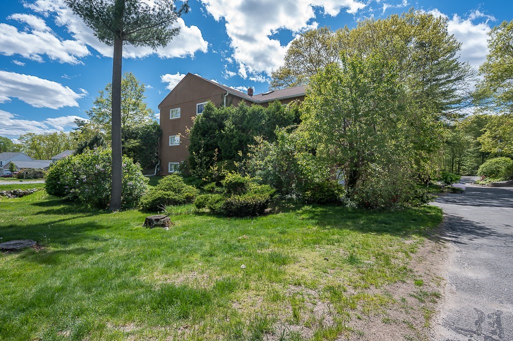 2 Loyalist Dr #2, Uxbridge, MA Photo #27