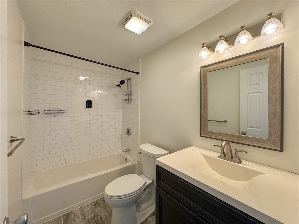 212 W 6th St #212, Boston, MA, 212 W 6th St #212, Boston, MA Photo #18