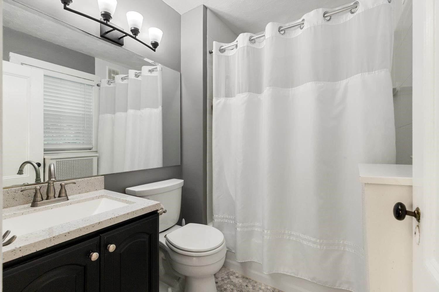 5 Walnut St, Wakefield, MA, 5 Walnut St, Wakefield, MA Photo #24