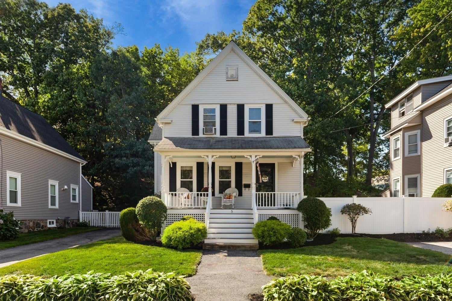 5 Walnut St, Wakefield, MA, 5 Walnut St, Wakefield, MA Photo #3
