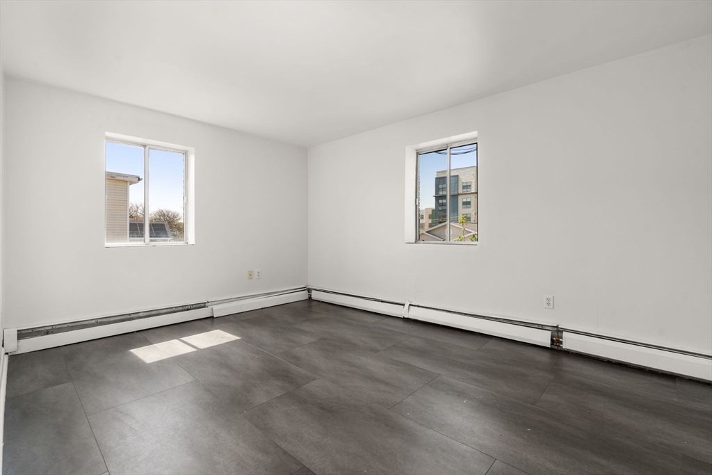 124 Addison Street 15