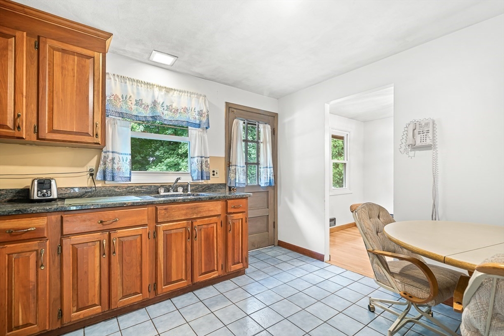 155 Turnpike Rd