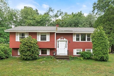Photo of 155 Turnpike Rd, Chelmsford, MA 01824 (MLS # 73542795)