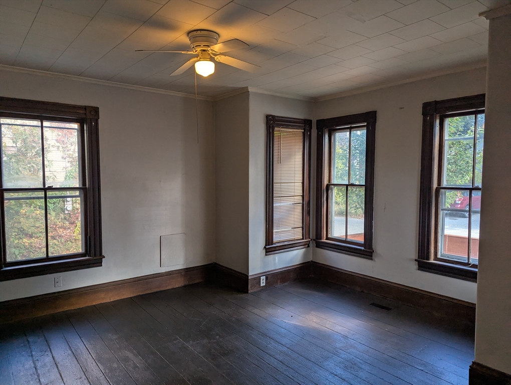124 Fish St
