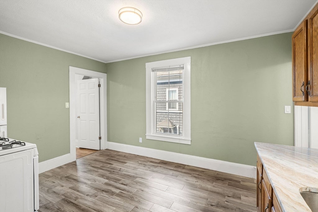 13 Knowlton St, Beverly, MA Photo #7