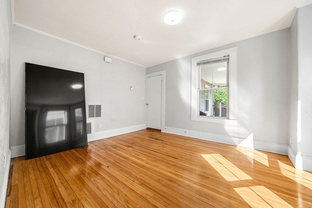 13 Knowlton St, Beverly, MA Photo #13