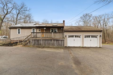 435 Hingham Street Rockland MA 02370